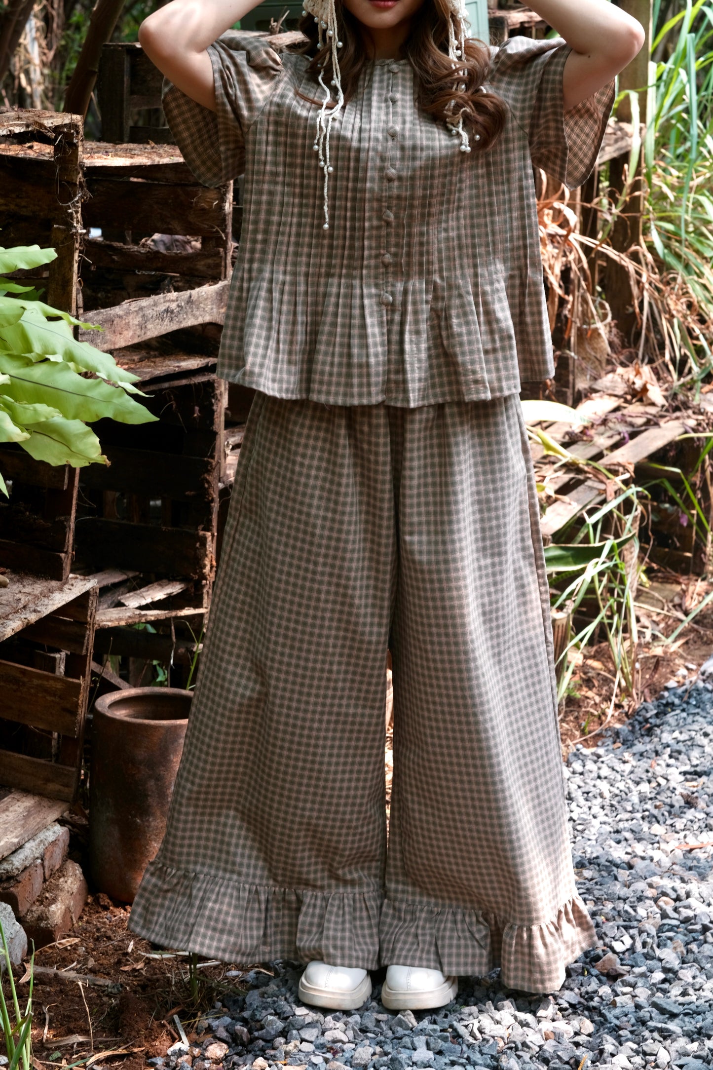 Petal Hem Pants