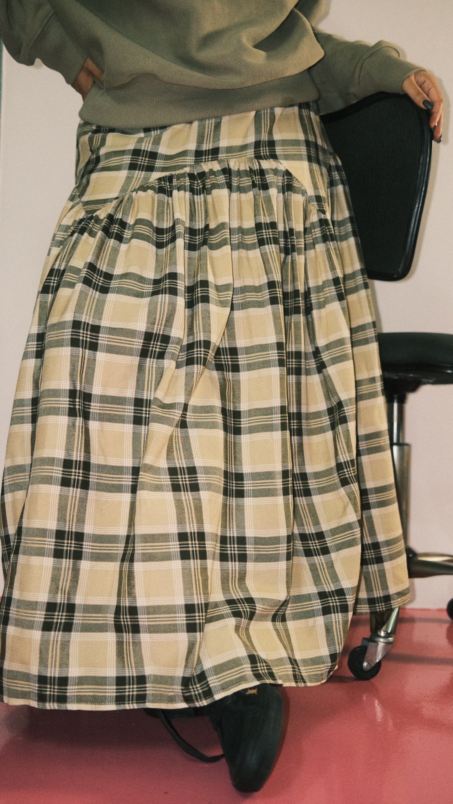 Suzy Drop Waist Skirt