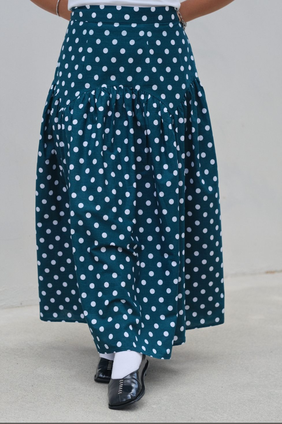 Suzy Drop Waist Skirt
